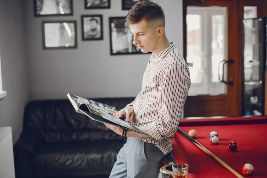 Who Should Watch Magazine Dreams?