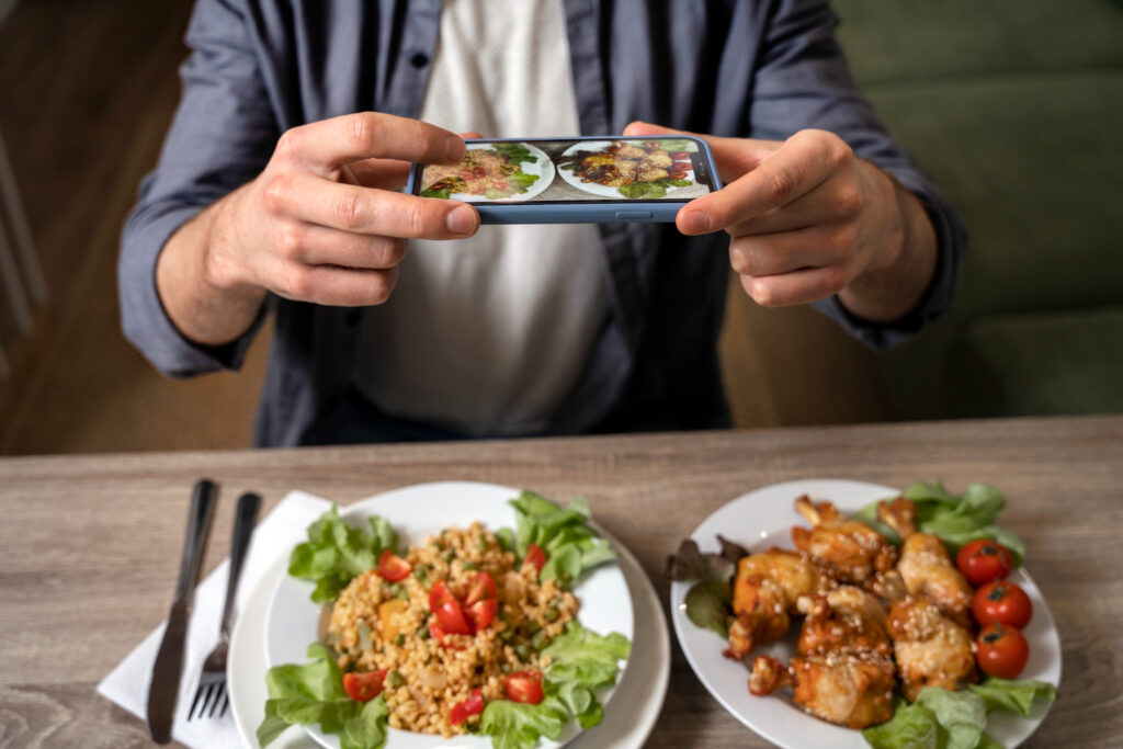 Tips to Stay Safe With Road Food